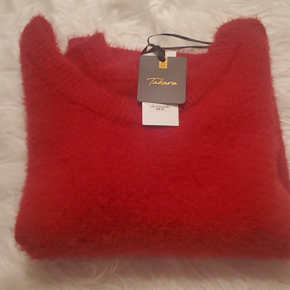 NWT 🎄 TAKARA SWEATER 🎄🤩FINAL SALE - Picture 2 of 7